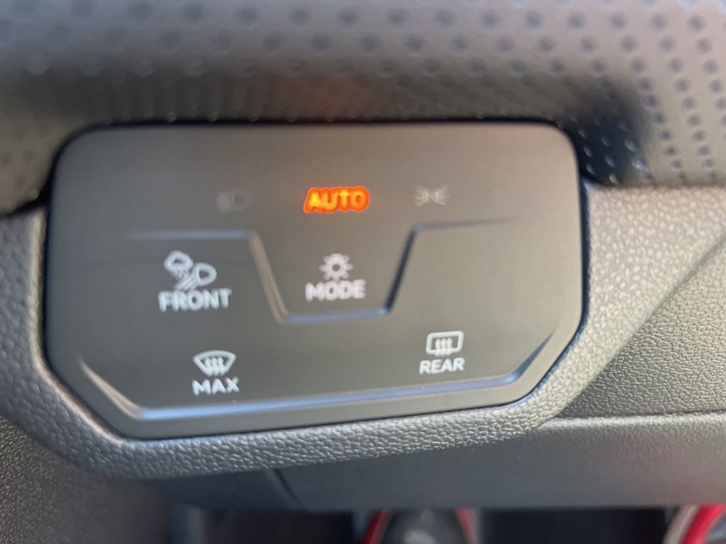 New 2026 Volkswagen Atlas SE image 21