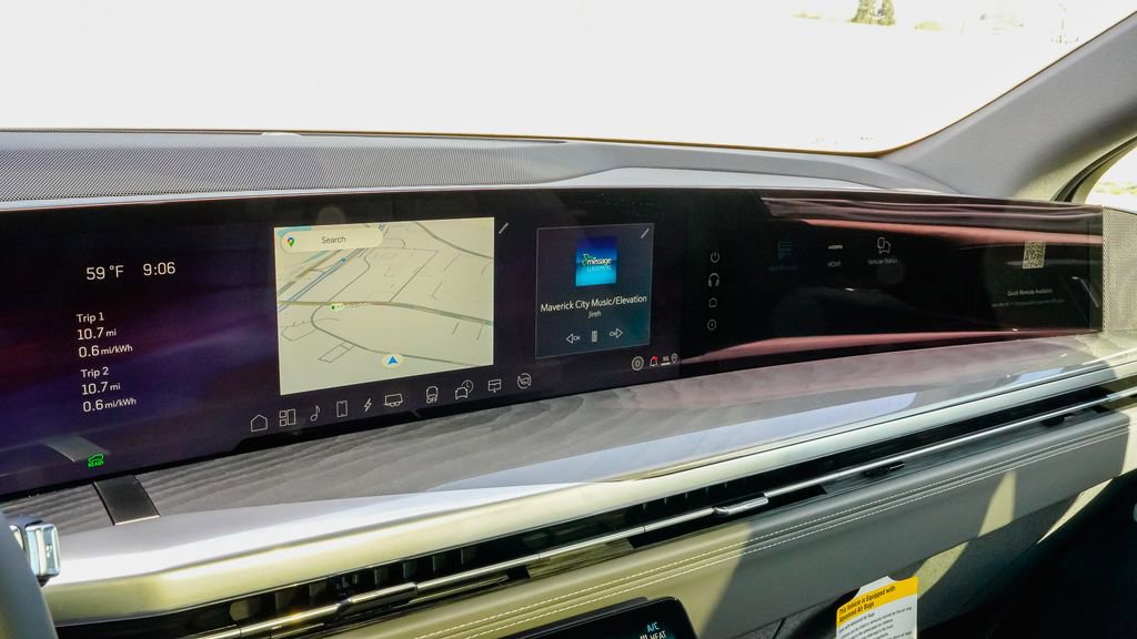 New 2026 Cadillac Escalade IQL Sport 1 image 21