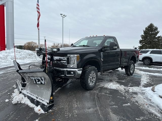 Used 2019 Ford F350 XLT w/ XLT Value Package image 2