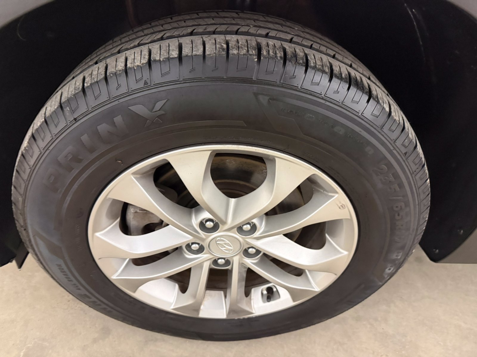 Used 2019 Hyundai Santa Fe SEL FWD image 10