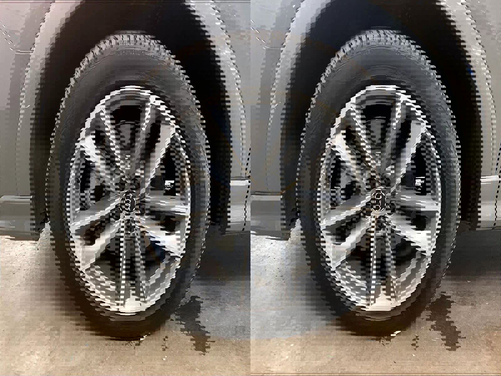 Certified 2023 Audi Q3 2.0T Premium w/ Black Optic Sport Package image 11