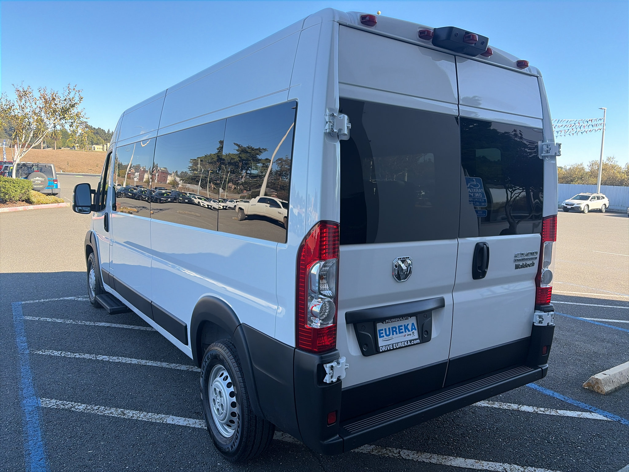 New 2026 RAM ProMaster 2500 w/ Convenience Group FWD image 19