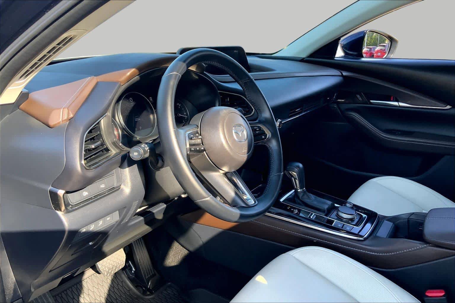 Used 2025 MAZDA CX-30 AWD 2.5 S w/ Premium Package image 18