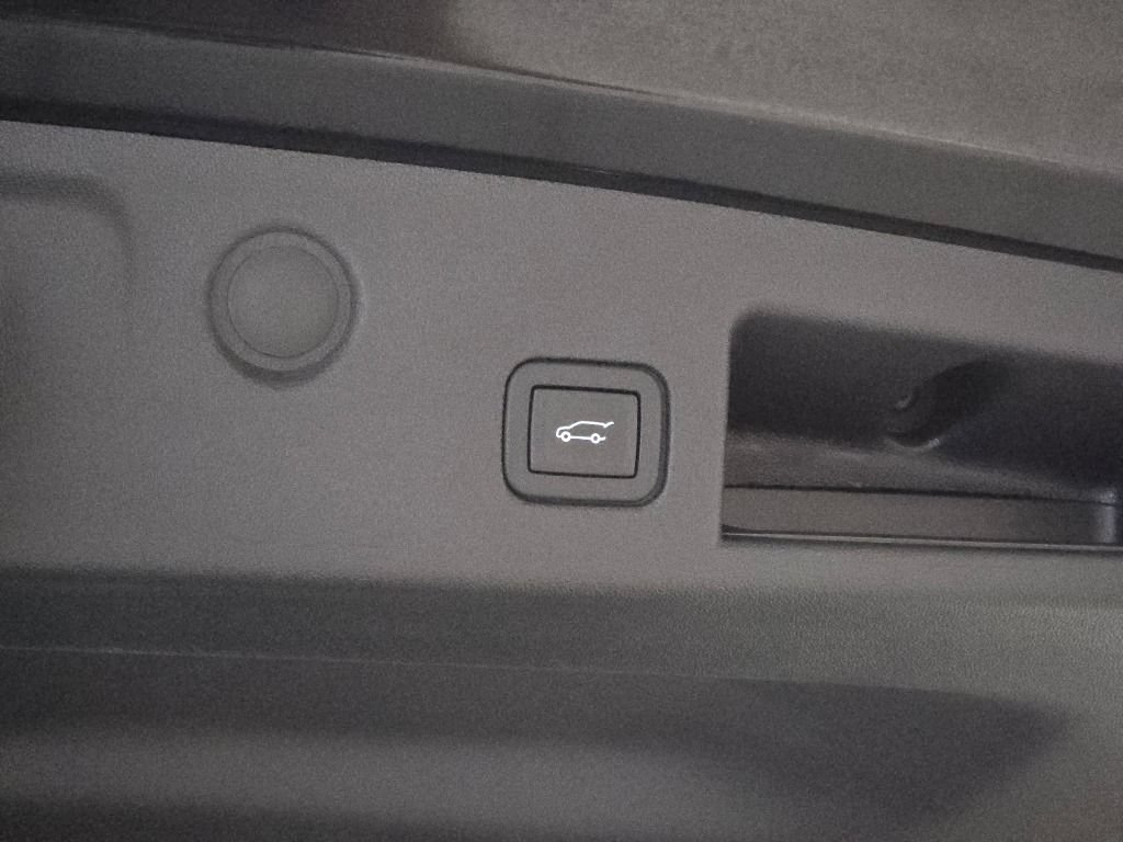 Certified 2024 Chevrolet Equinox LT AWD/4WD image 14