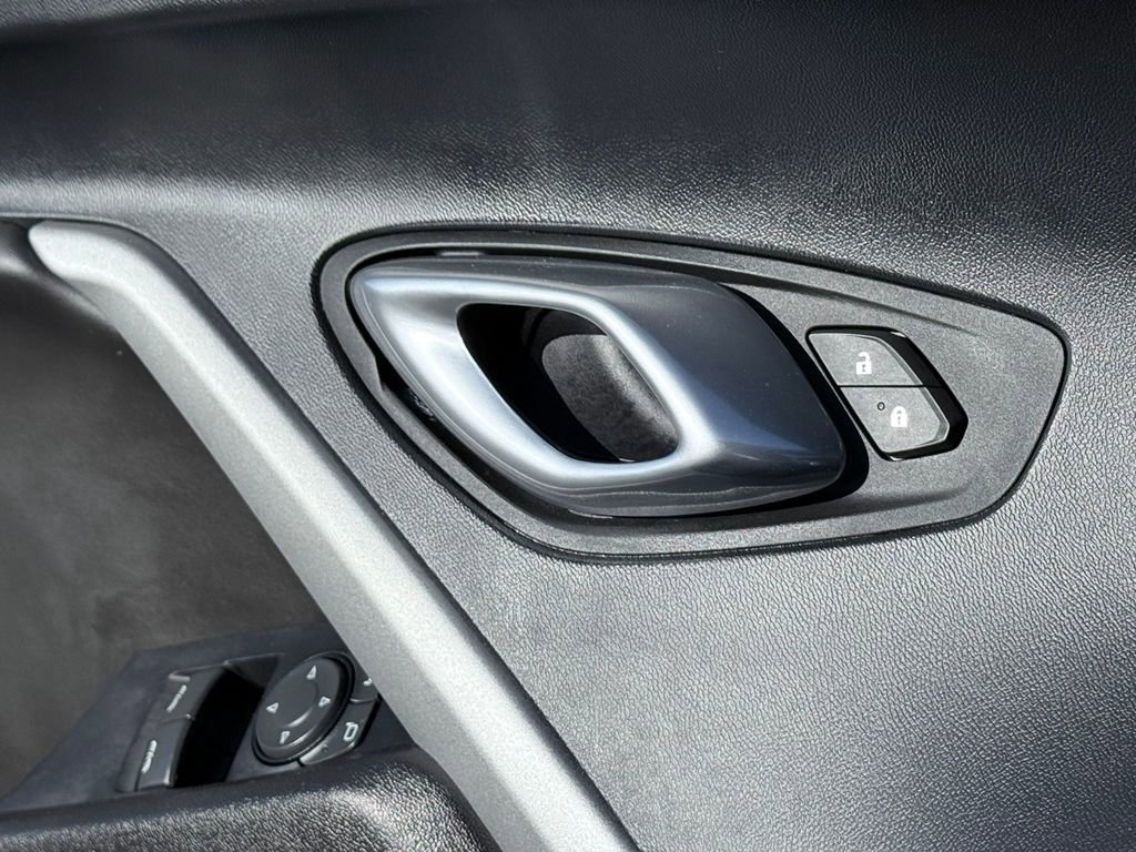 Used 2022 Chevrolet Camaro SS image 35