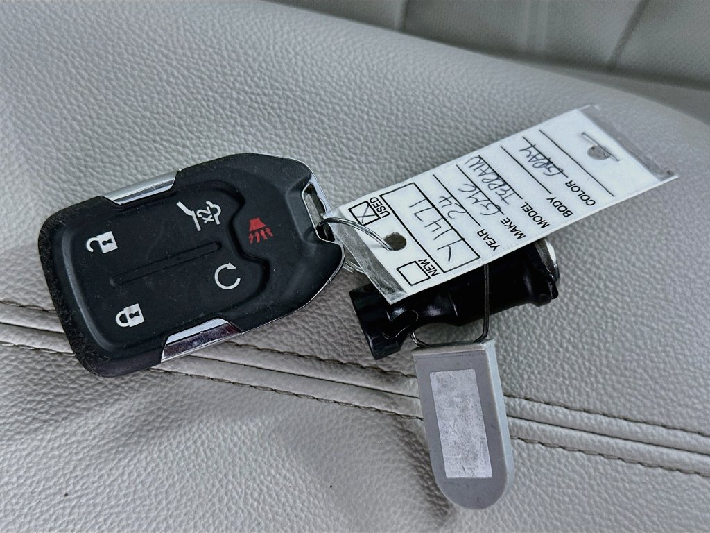 Used 2024 GMC Terrain Denali w/ Denali Premium Package AWD/4WD image 34