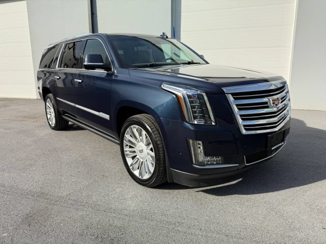 Used 2019 Cadillac Escalade ESV Platinum AWD/4WD image 11
