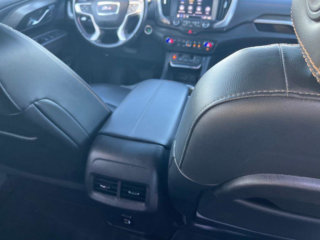 Used 2018 GMC Terrain SLT image 28