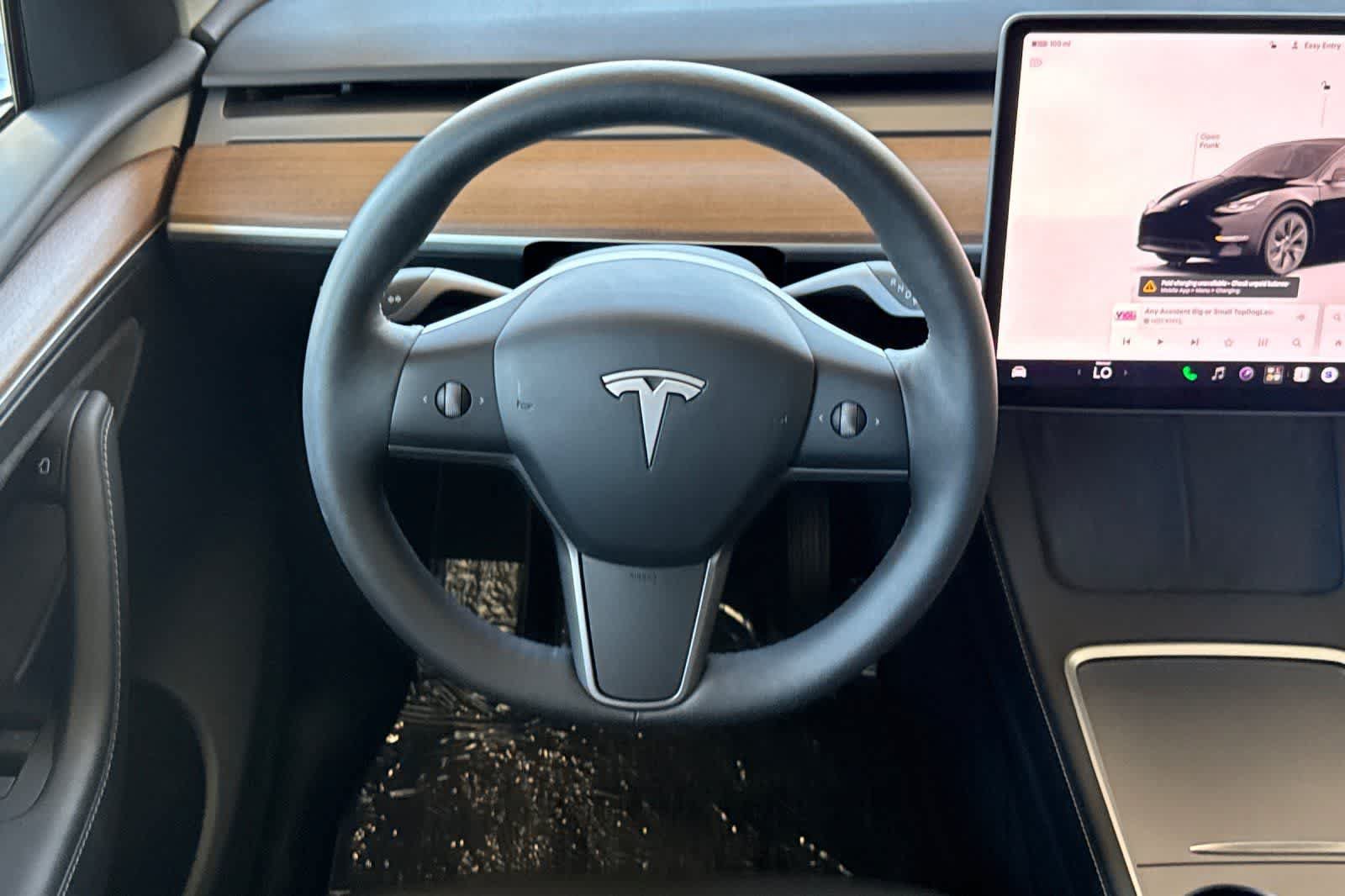 Used 2024 Tesla Model Y Long Range AWD/4WD image 14