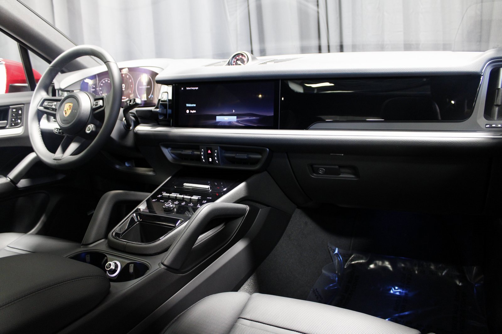 New 2026 Porsche Cayenne Coupe image 23