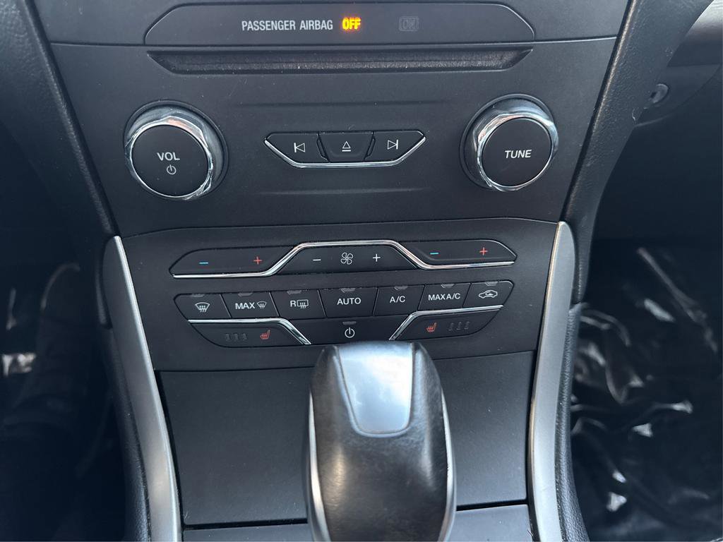 Used 2016 Ford Edge SEL w/ Equipment Group 201A image 22