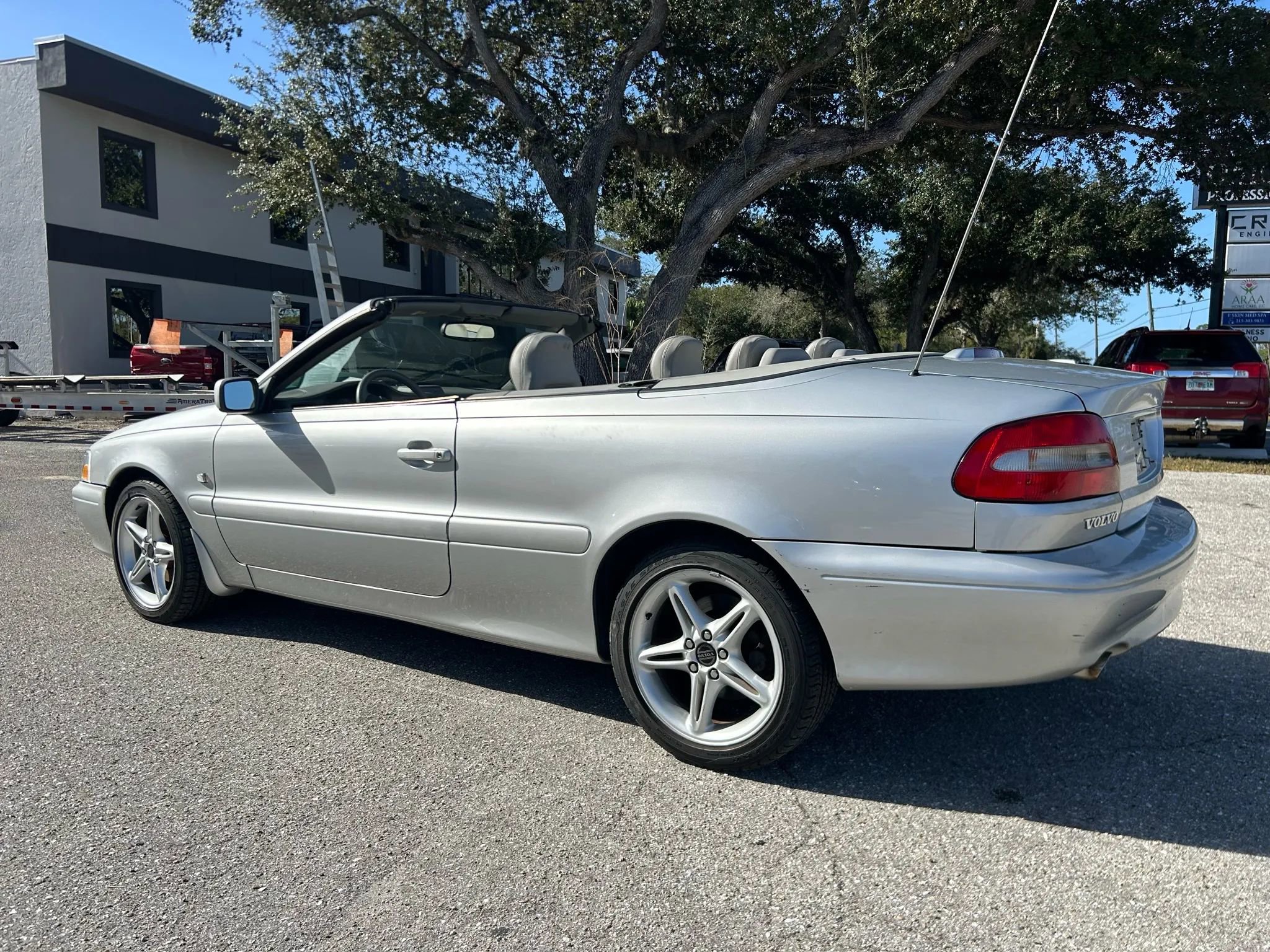 Used 2001 Volvo C70 LT image 5