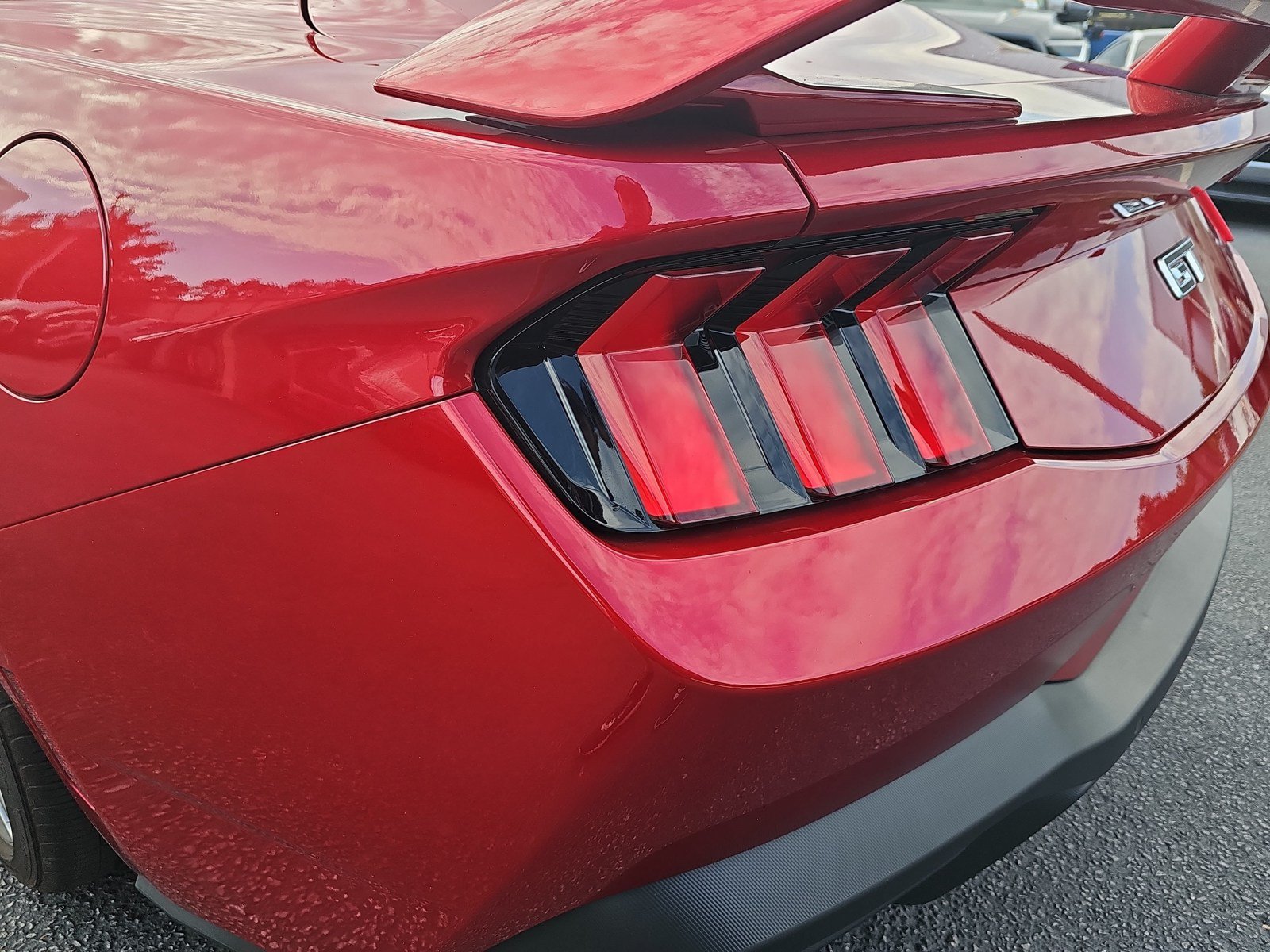Used 2024 Ford Mustang GT Premium RWD image 33