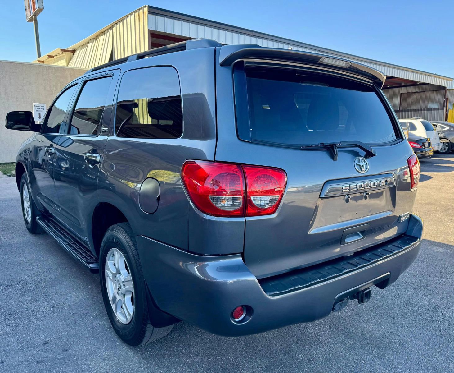 Used 2014 Toyota Sequoia SR5 image 14