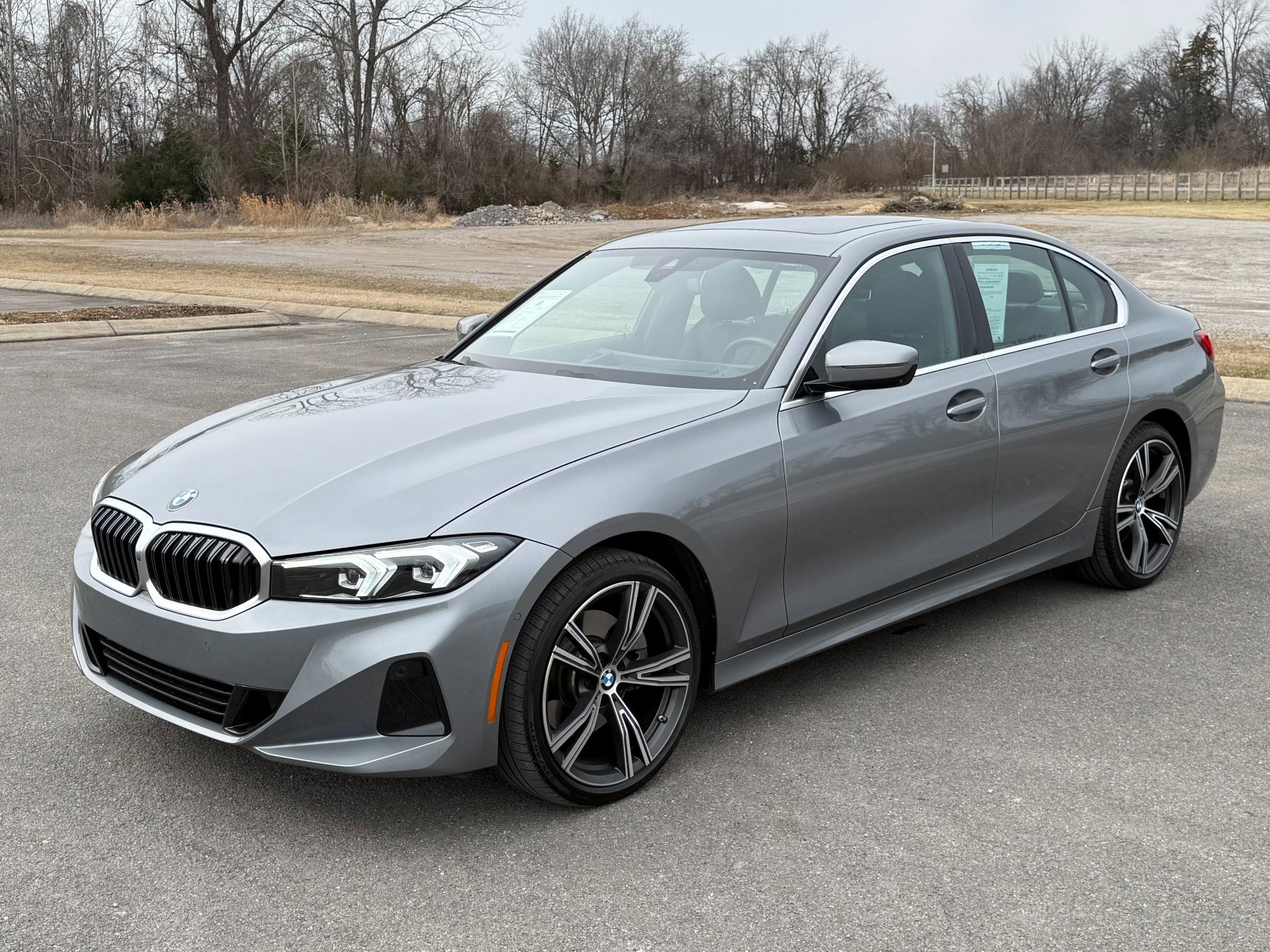 Used 2024 BMW 330i xDrive Sedan w/ Premium Package image 2