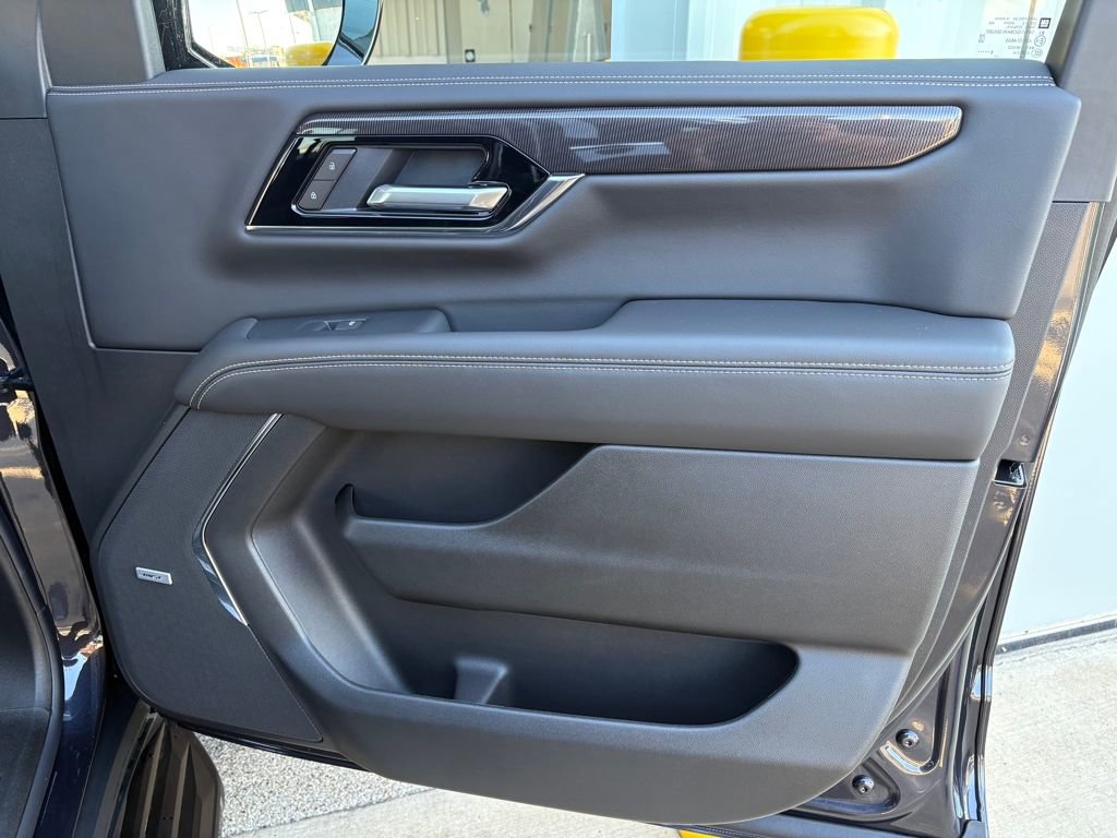 New 2026 GMC Yukon Elevation w/ LPO, Floor Liner Package AWD/4WD image 51