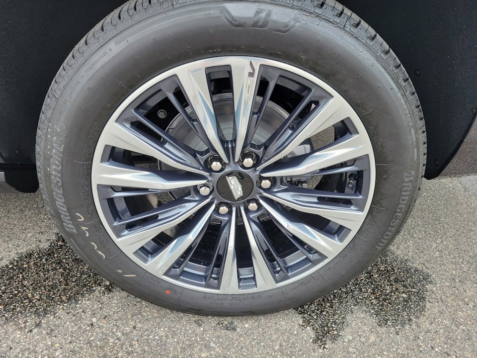 New 2025 Cadillac Escalade ESV Premium Luxury w/ Touring Package image 22