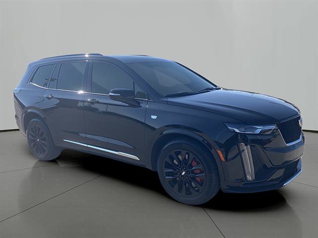 Certified 2025 Cadillac XT6 Sport w/ Technology Package AWD/4WD image 7