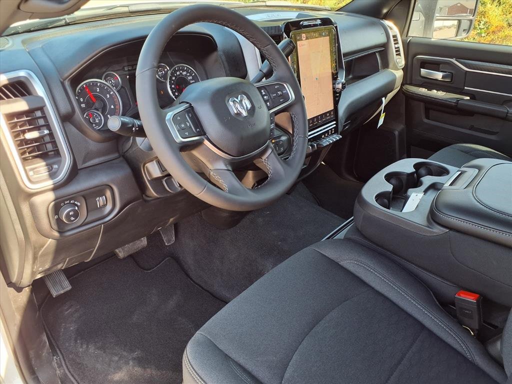 Used 2025 RAM 2500 Big Horn image 28