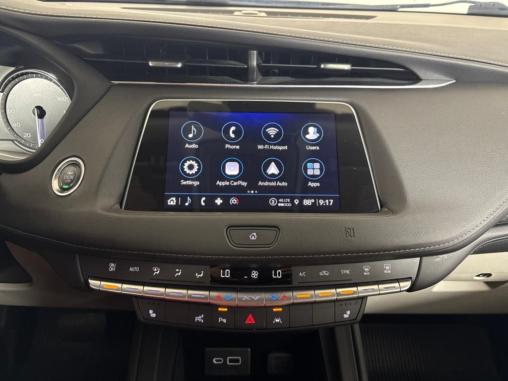 Used 2021 Cadillac XT4 Premium Luxury w/ Enhanced Visibility Package AWD/4WD image 13