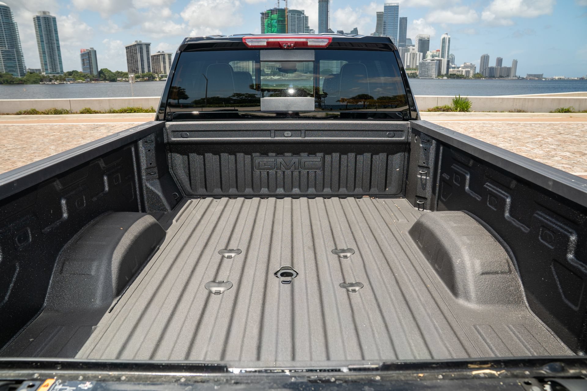 Used 2026 GMC Sierra 2500 Denali Ultimate AWD/4WD image 37