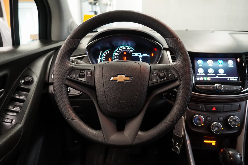 Used 2021 Chevrolet Trax LS w/ Tint and Cruise Package image 18