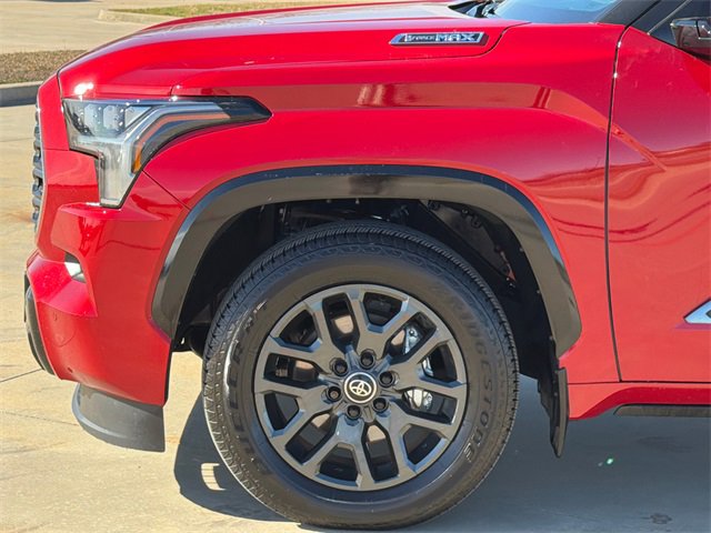 Used 2025 Toyota Sequoia Platinum image 5