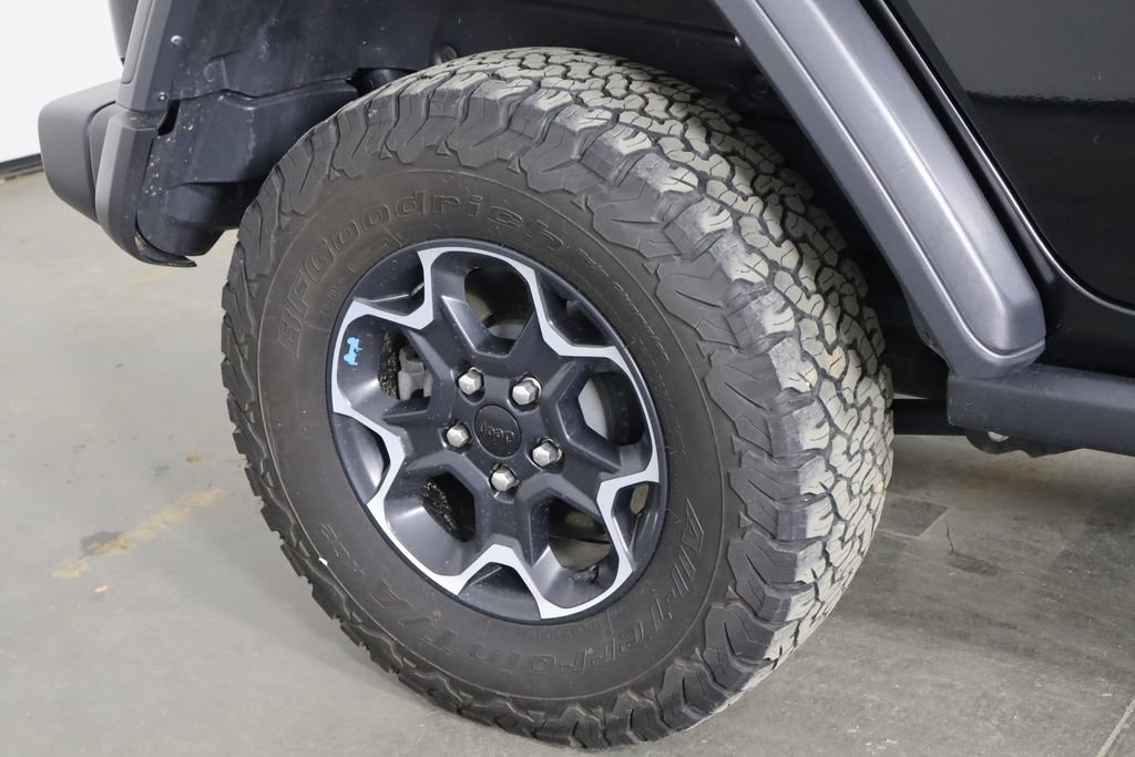 Used 2023 Jeep Wrangler Unlimited Rubicon 4xe w/ Cold Weather Group AWD/4WD image 38