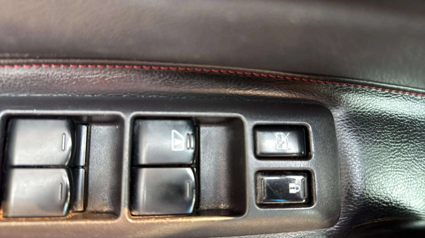 Used 2013 Nissan Rogue SL AWD/4WD image 13