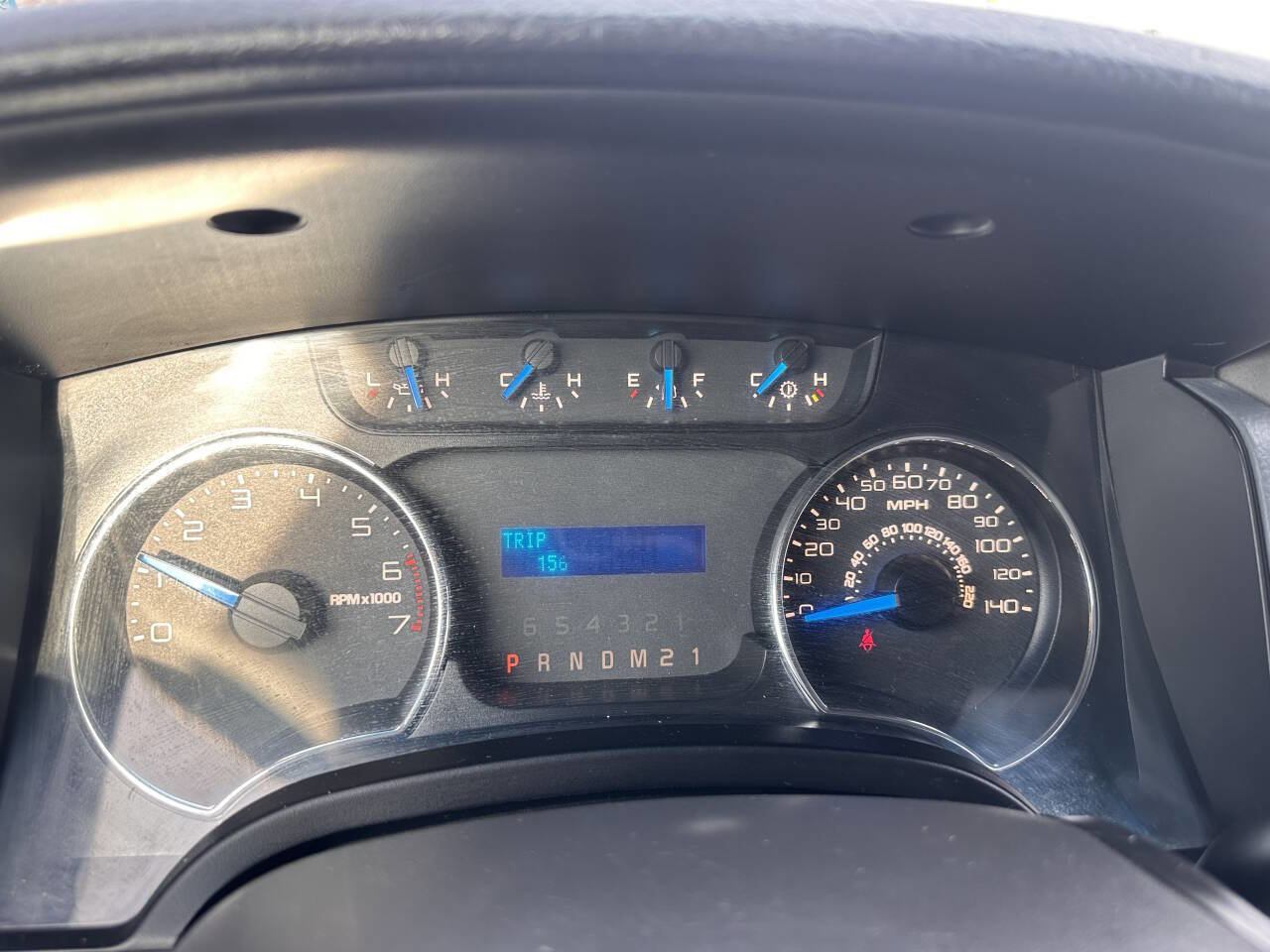 Used 2014 Ford F150 XLT w/ Trailer Tow Package image 9