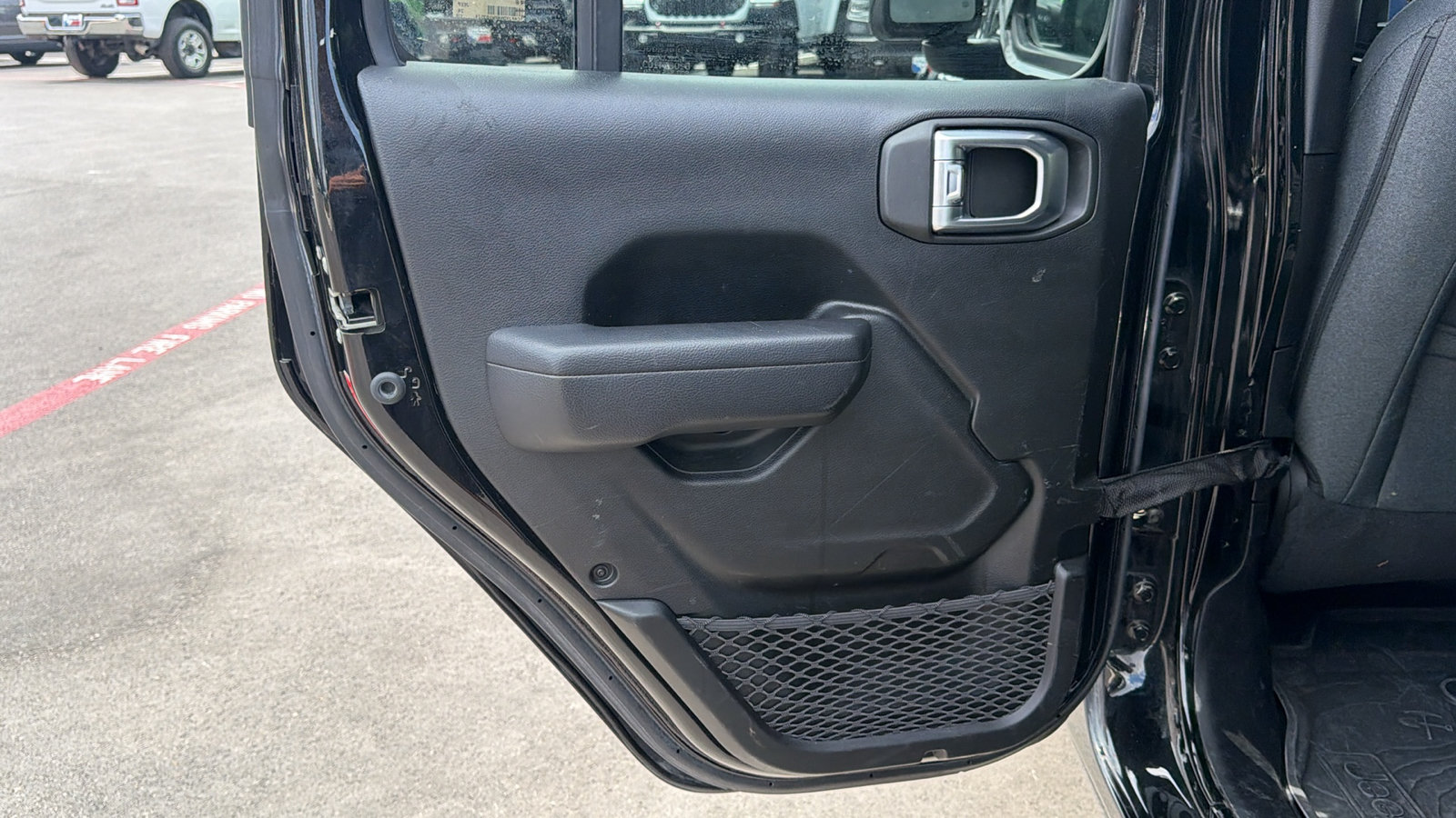 Used 2024 Jeep Wrangler Unlimited Sport AWD/4WD image 14