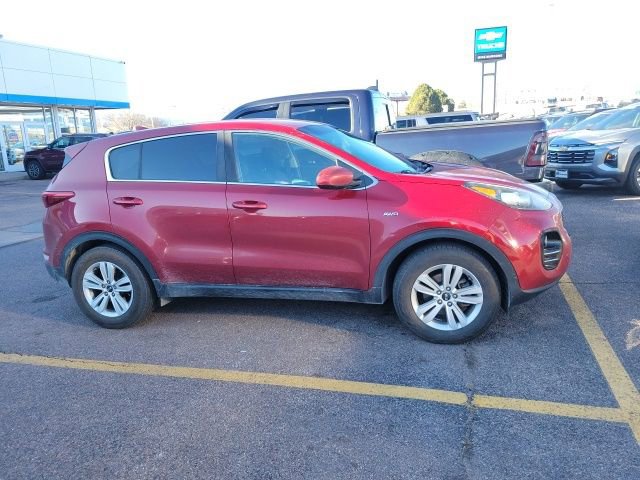 Used 2018 Kia Sportage LX AWD/4WD image 2