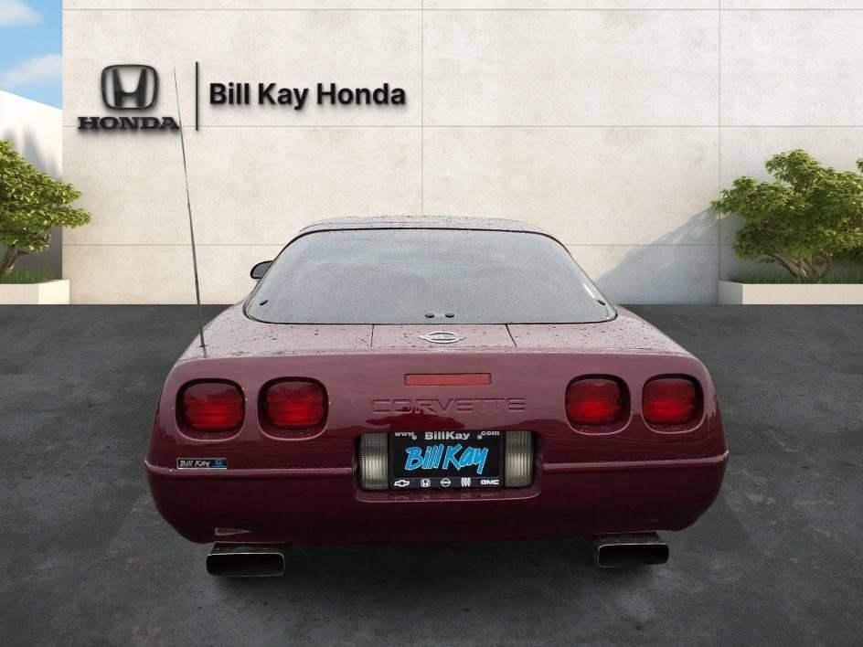 Used 1993 Chevrolet Corvette Coupe RWD image 4