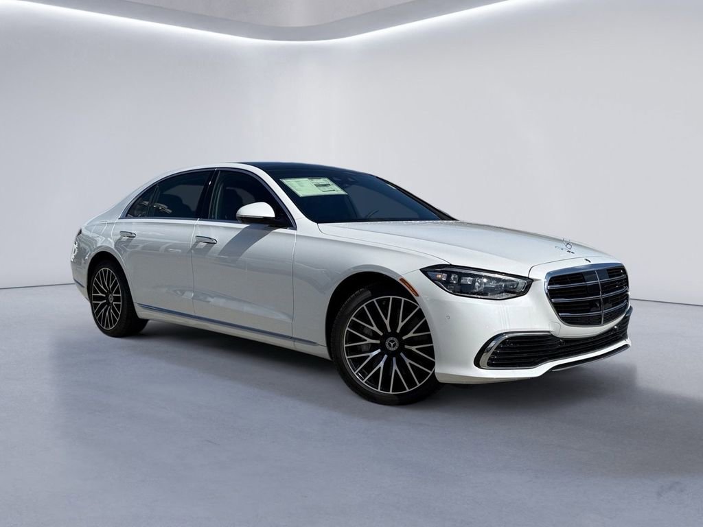 New 2025 Mercedes-Benz S 580 4MATIC Sedan image 2