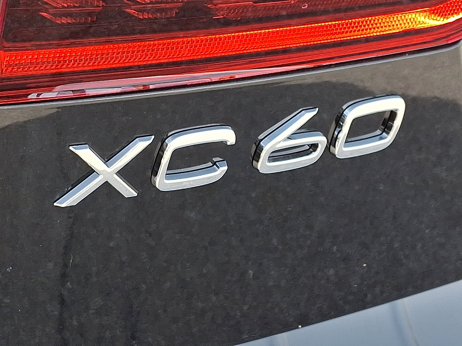 New 2026 Volvo XC60 B5 Plus w/ Protection Package Premier image 14