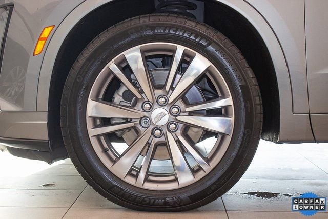 Certified 2025 Cadillac XT6 Premium Luxury image 9