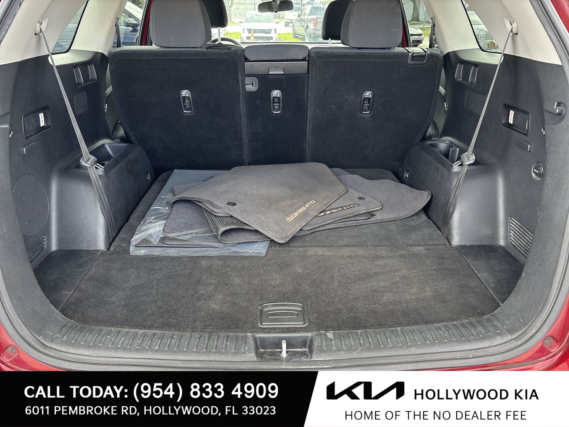 Used 2019 Kia Sorento FWD image 18
