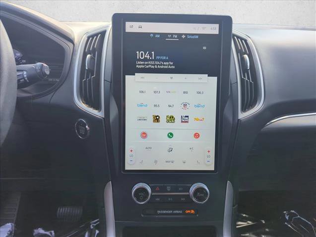 Used 2020 Ford Edge SEL w/ Convenience Package FWD image 17