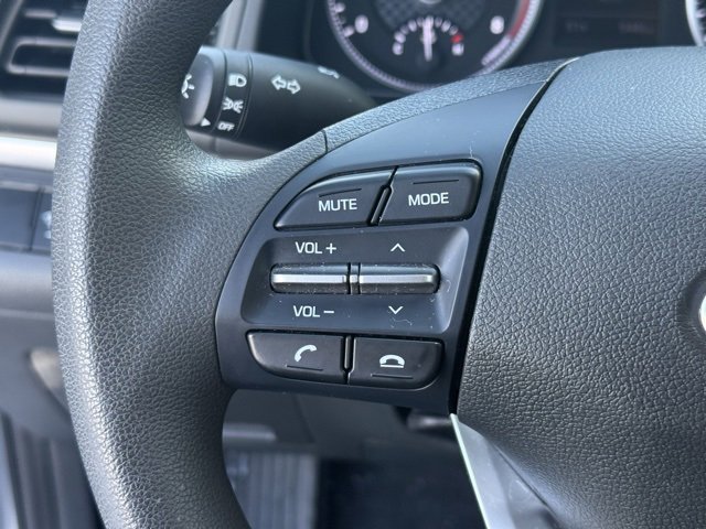 Used 2020 Hyundai Elantra SE w/ Cargo Package (C1) image 17