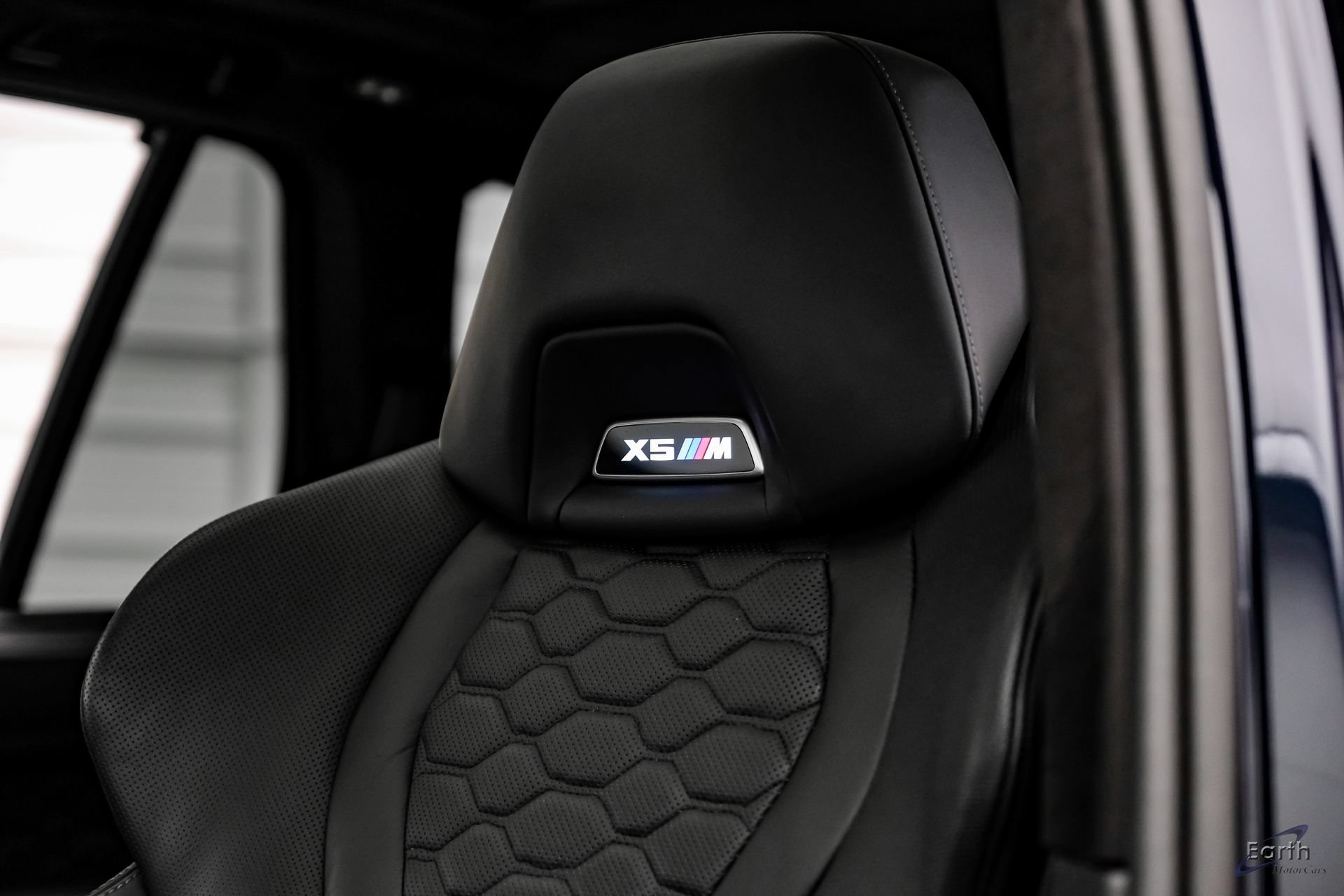 Used 2025 BMW X5 M Competition w/ Executive Package AWD/4WD image 41