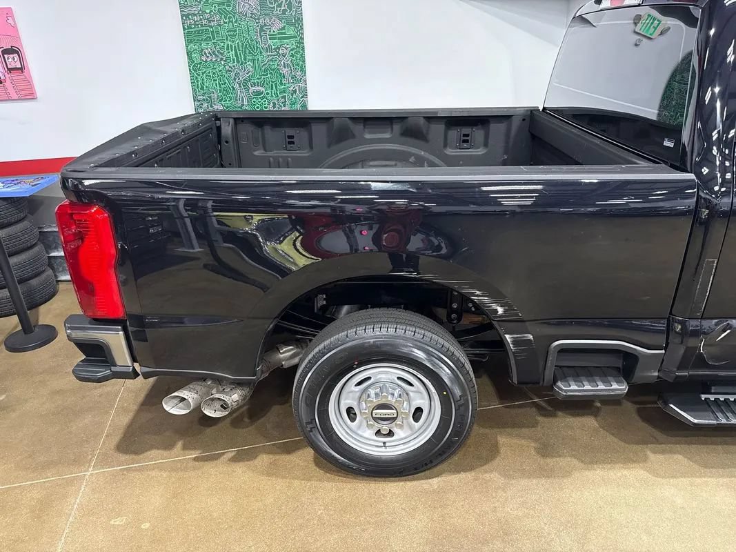 Used 2024 Ford F250 XL w/ XL Chrome Package RWD image 42