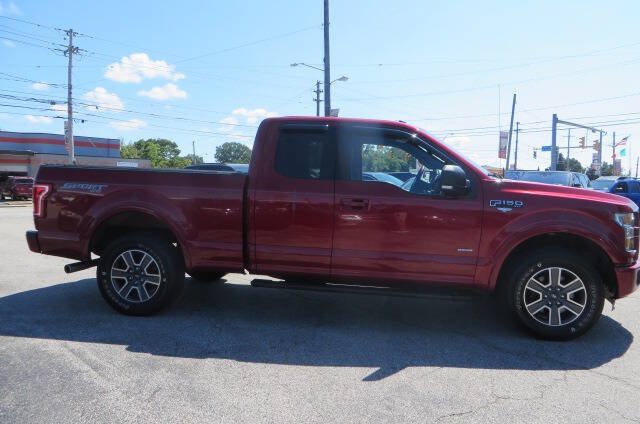 Used 2016 Ford F150 XLT w/ Equipment Group 301A Mid AWD/4WD image 7