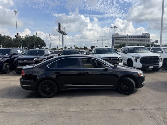 Used 2013 Volkswagen Passat TDI SE FWD image 4