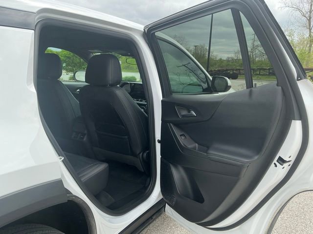 Used 2026 Chevrolet Equinox LT w/ Convenience Package II AWD/4WD image 17