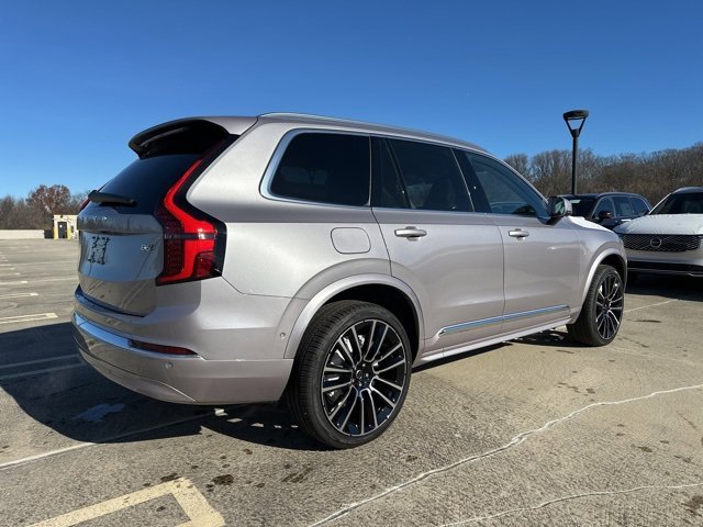 New 2026 Volvo XC90 B6 Plus w/ Protection Package image 7