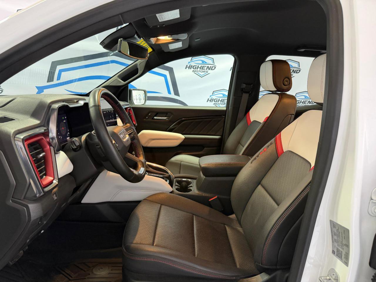Used 2023 GMC Canyon AT4X w/ Edition 1 AWD/4WD image 15