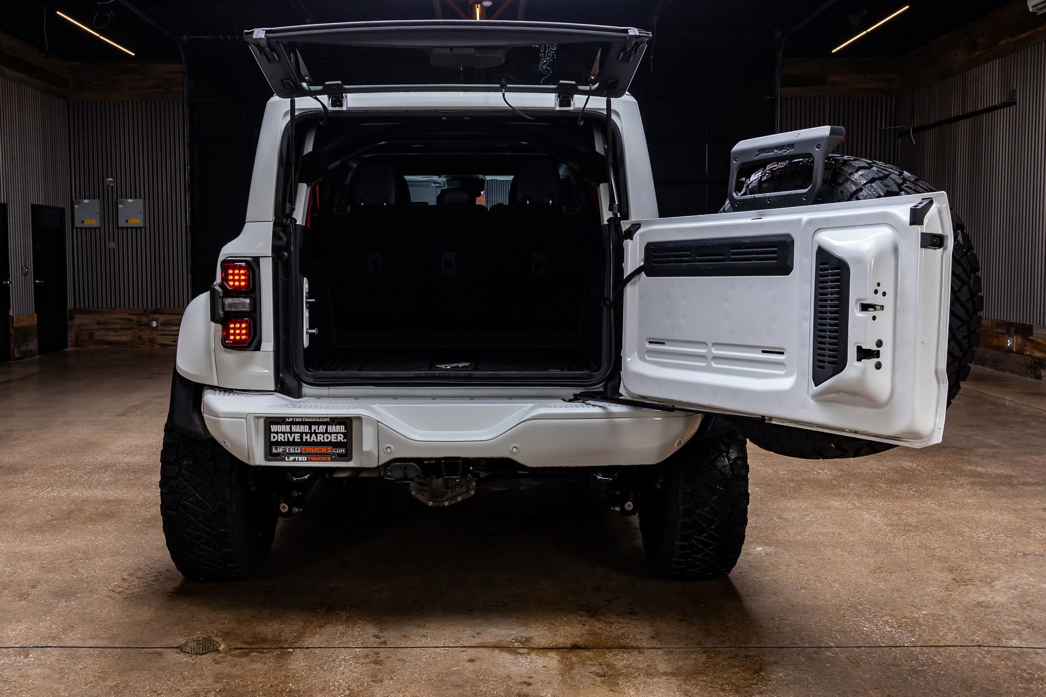 Used 2023 Ford Bronco Raptor AWD/4WD image 9