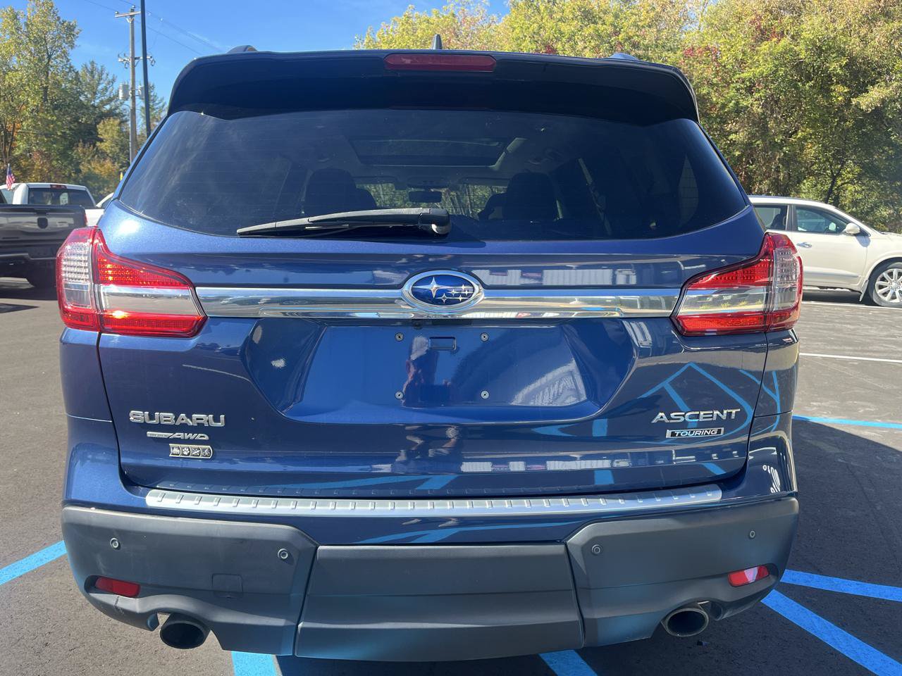 Used 2019 Subaru Ascent Touring w/ Popular Package #3 AWD/4WD image 4