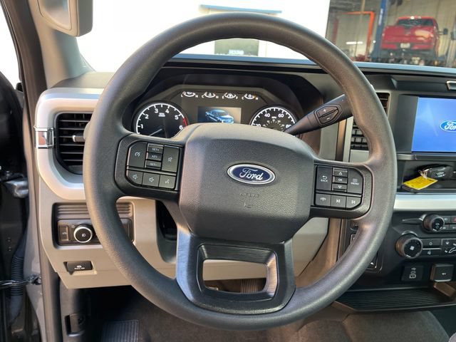 Used 2025 Ford F350 XL w/ STX Appearance Package AWD/4WD image 19