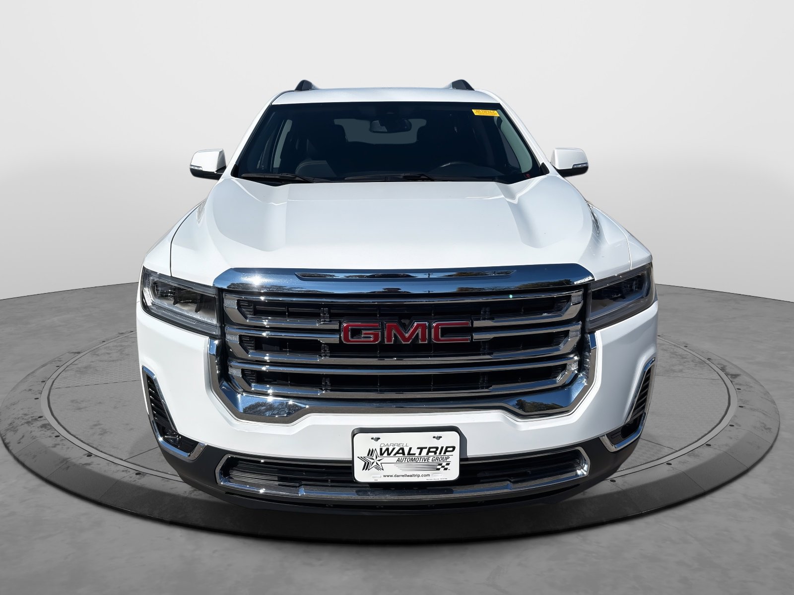 Certified 2023 GMC Acadia SLT image 2